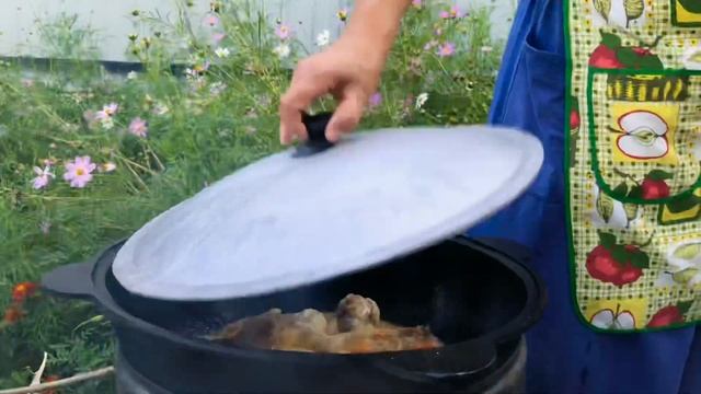 КУРИЦА С КАРТОШКОЙ В КАЗАНЕ | ДЕШЕВО , ВКУСНО И ЛЕГКО смотреть онлайн
