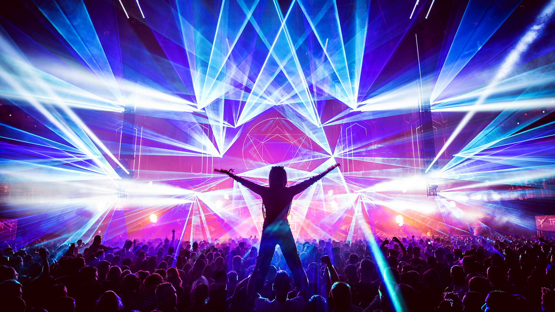 Black Sun Empire - ft. Multiplex DJ Set Live смотреть онлайн