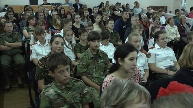 5.10.2017 Праздничное мероприятие ко Дню учителя ( ГДК Усть-Лабинск ) смотреть онлайн