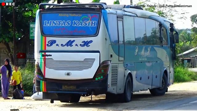 WAJIB NONTON NIH !!! AKSI TEBAR PESONA BUS PMH, ALS & MEDAN JAYA JAKARTA BIKIN HEBOH LINTASAN !!! смотреть онлайн