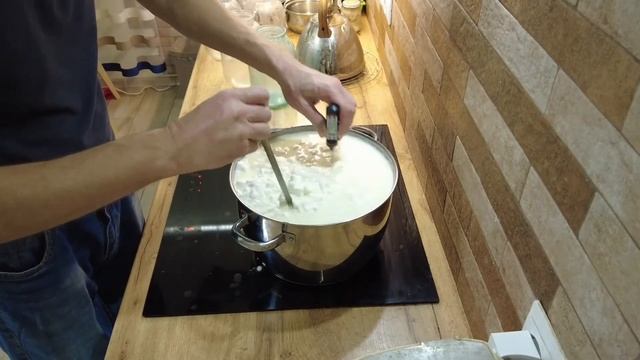 Домашний сыр на сычужном ферменте смотреть онлайн