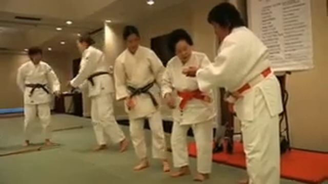 Keiko Fukuda - Um exemplo para todas as mulheres do Judô смотреть онлайн