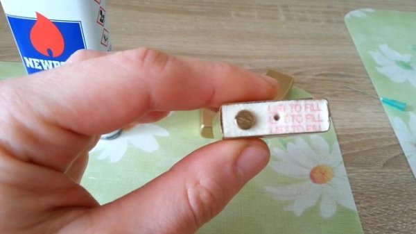 Как правильно заправить зажигалку Zippo