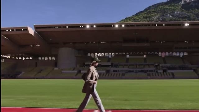 Kiar gerber VS kendall jenner | Runway | Top 10 Fashion Walks. смотреть онлайн