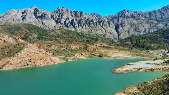 MOUNTAINS 4K | 4K NATURE | CHARMING MOUNTAINS IN UHD смотреть онлайн