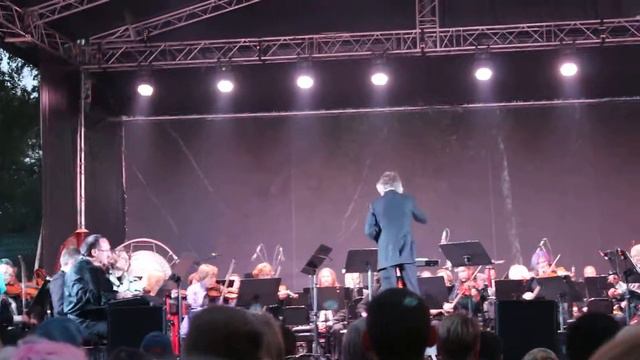 Даниил Крамер и Омский акад.симф.оркестр. ДжазПарк. смотреть онлайн