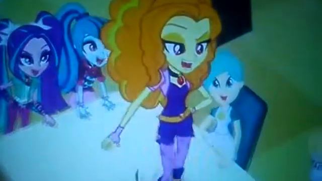 Эквестрия на английском! смотреть онлайн