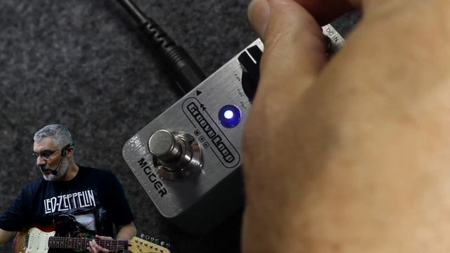 Pedal Mooer Looper Groove Loop Review / Demo смотреть онлайн