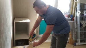 Меламиновая кромка. Приклеивание и правильная обрезка.