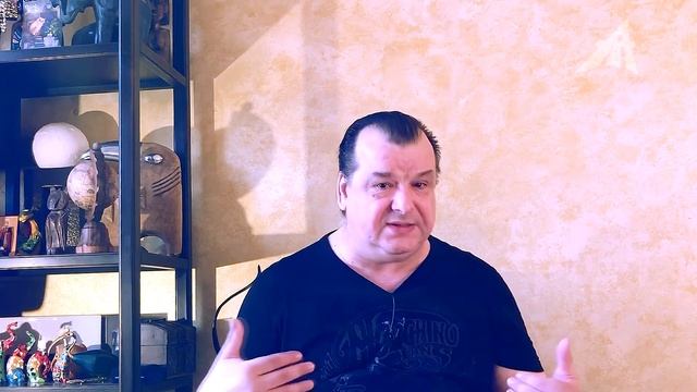 Тайные школы появились 1000 лет назад смотреть онлайн