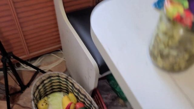 Надо счетчик на воду менять, а стояк-то гнилой может прорвать запросто... смотреть онлайн