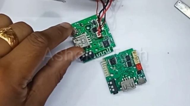 how to repair bluetooth speaker sound problem | ब्लूटूथ स्पीकर में आवाज़ रुक रुक कर आए तो उसको कैसे смотреть онлайн
