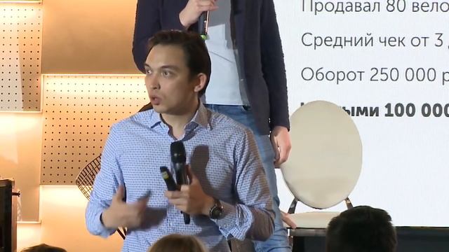 Как начать бизнес на Авито с 1000 рублей? Петр Осипов. Бизнес Молодость смотреть онлайн