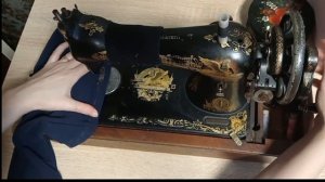 VLOG | Шью брюки на старой швейной машинке Зингер| Гуляю на фестивале Русское поле|