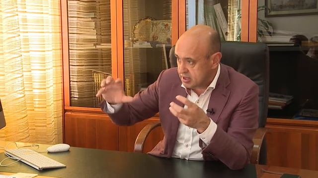 Юрий Бычков: программа "Молодежная квартира" и "Молодая семья" - что лучше? смотреть онлайн