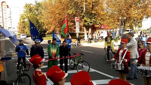Открытие первой велодорожки в Полоцке смотреть онлайн