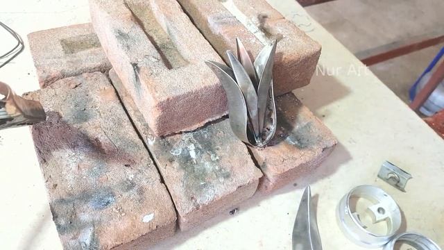 СВОИМИ РУКАМИ КОВАННЫЙ ЦВЕТОК ТЮЛЬПАН [из нержавеющей стали] смотреть онлайн