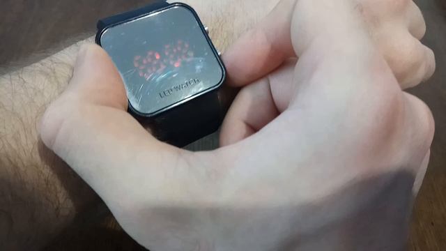 МУЖСКИЕ МОДНЫЕ ЧАСЫ | ОБЗОР ЧАСОВ ЗА 4$ С ALIEXPRESS | DIMA SAP смотреть онлайн