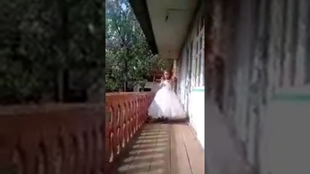 Вот это танец Душа кайфует от этой танцы красивой девочкой смотреть онлайн