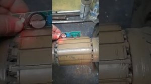 ИКЗ . Индикатор межвиткового замыкания .