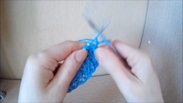 Урок 2. МК для начинающих. Полуанглийская резинка 1 х 1 спицами. смотреть онлайн