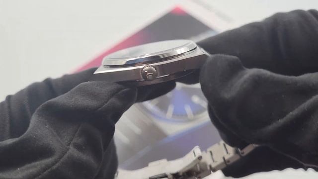 ВОЗВРАЩЕНИЕ ЛЕГЕНДЫ! Краткий обзор швейцарских кварцевых часов Tissot PRX 40 205 Quartz 2021 blue смотреть онлайн