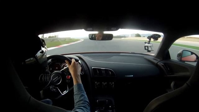Audi R8 V10 Plus (2015) One lap on board - Portimao race track смотреть онлайн