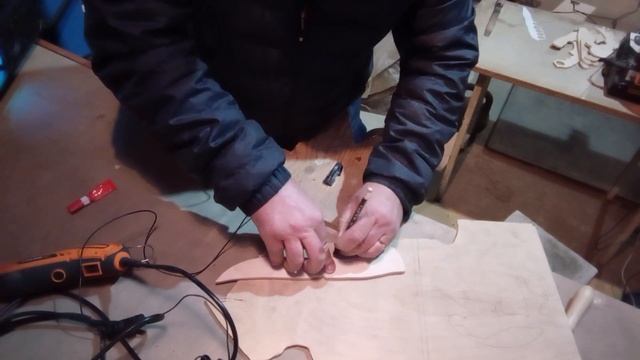 Делаю нож из фанеры своими руками. Часть 1 смотреть онлайн