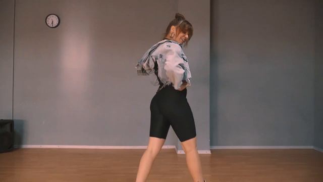 Kristina Si - Крис Кроссы | HIP-HOP (Анастасия Стрельбицкая) смотреть онлайн