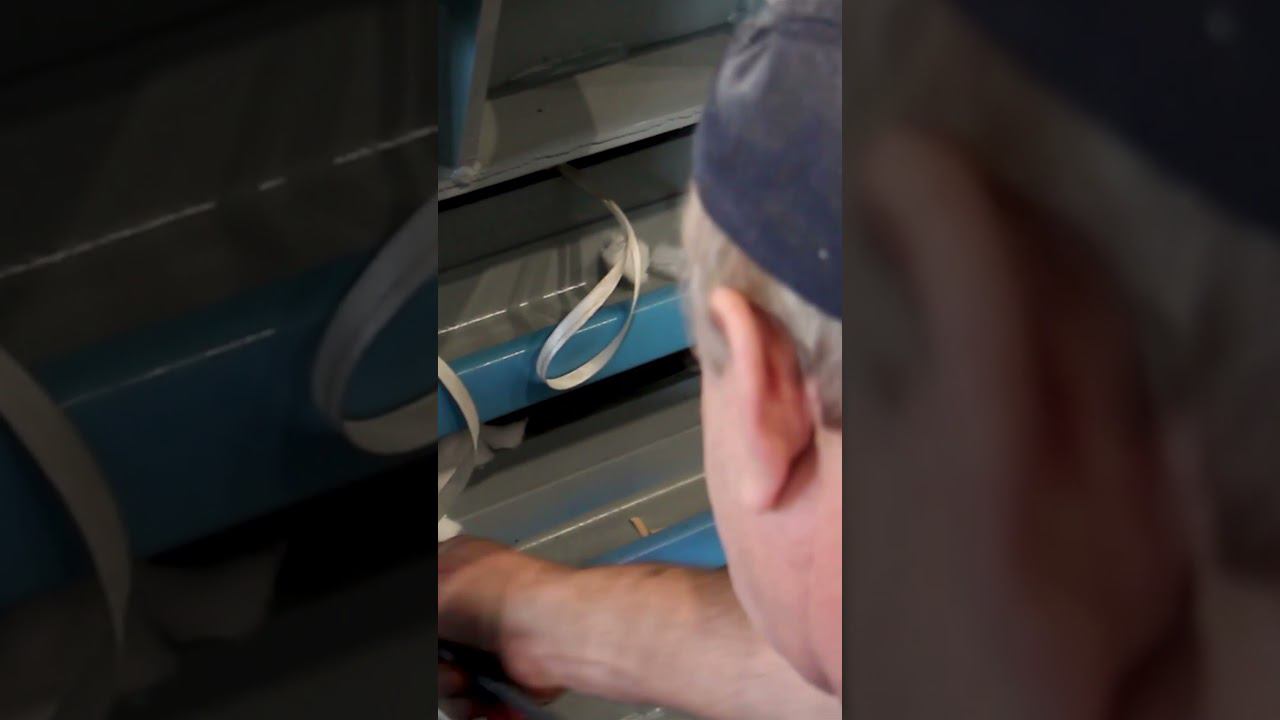 Горизонтальный пресс для пуха | Горизонтальный гидравлический пресс ПЗО М60, ручная обвязка смотреть онлайн