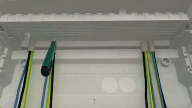 Монтаж электрощитов Hager Volta смотреть онлайн