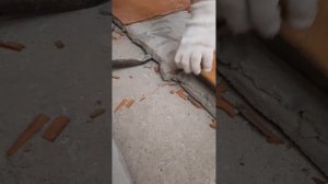 Фатальная ошибка? при укладке керамогранита? #ремонтквартир #сделайсам #демонтаж #керамогранит