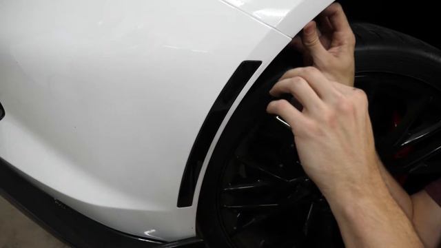 C7 Z06 Mods: Pt 1 - ACS XL Fender Extension/XL Rock Guards/ Side Marker Blackouts смотреть онлайн