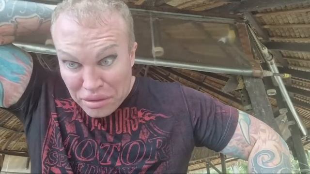 Новости Понедельника / Саша Шпак смотреть онлайн