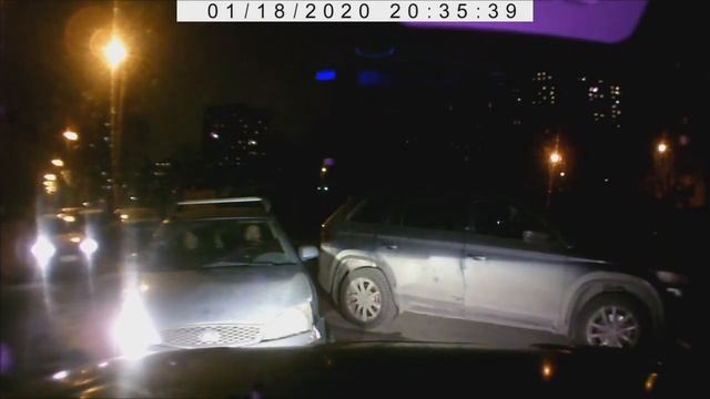 Неадекваты во дворе смотреть онлайн