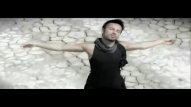 Tarkan - Uzun İnce Bir Yoldayım