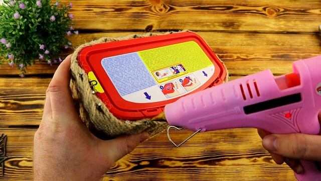 НИКОГДА не выбрасывайте! Как я с контейнера от порошка сделал полезную вещь. смотреть онлайн