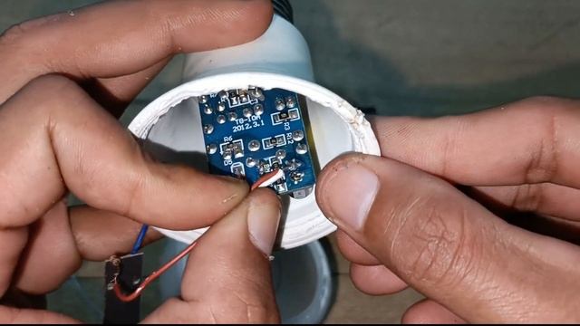 Amazing inventions, smart ideas you've never seen from an old lamp смотреть онлайн