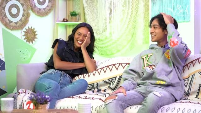 KENZY TAULANY SEBUT UMMI QUARY ’MY BABY’ BIKIN ERI CARL & GOFAR GREGET!! KAYAK NGOMONG SAMA DUSTIN смотреть онлайн