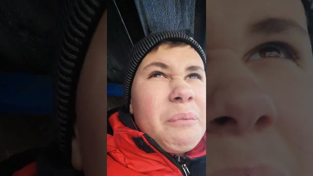 Ем сосульки и пытаюсь заболеть! смотреть онлайн