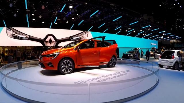 Nuova Renault Clio 2019 ! смотреть онлайн