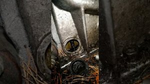 Как натягивать цепь на буране?