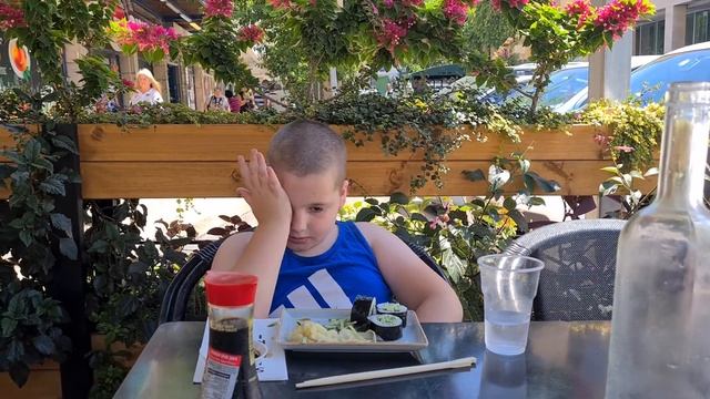 один из суши ресторанов в Нетании смотреть онлайн