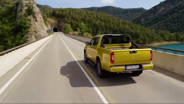 2017 Volkswagen Amarok vs 2018 Mercedes X-Class vs 2017 Renault Alaskan смотреть онлайн