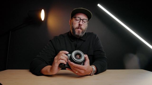 The $500 Medium Format Zoom | Fujifilm GF 35-70mm f/4.5-5.6 | First Look смотреть онлайн