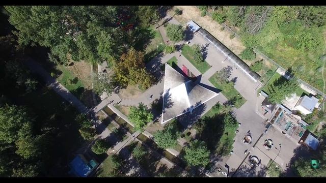 Ботанический сад. Харьков. Украина.Botanical Garden. Kharkiv. Ukraine смотреть онлайн