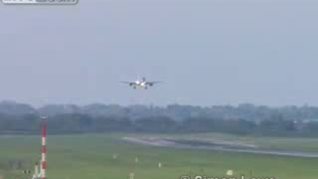 Mayday! Mayday! Mayday! смотреть онлайн