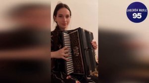 ЧЕЧЕНКА ПОЕТ НЕРЕАЛЬНО КРАСИВО НА ГОРМОШКЕ 2022