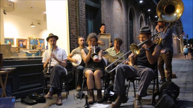 Tuba Skinny - Savoy Blues - Royal Street I 2018 смотреть онлайн