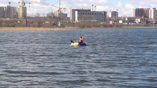 Надувная ватрушка Скат для воды смотреть онлайн